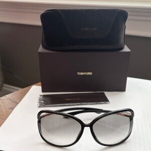 Tom Ford Elegant Raquel Black Sunglasses